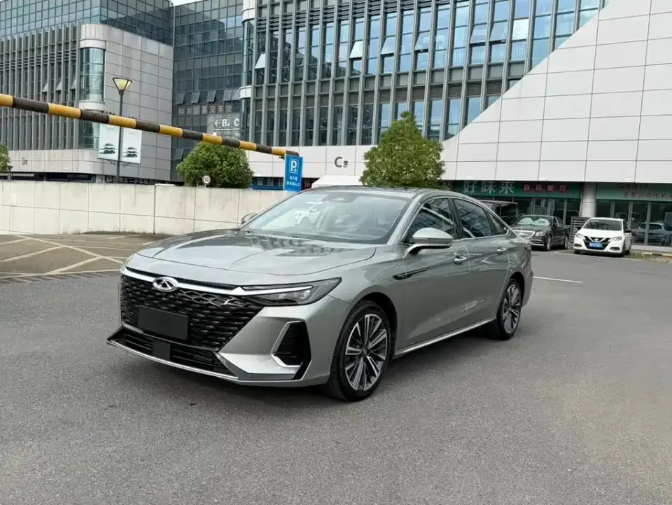 Chery Arrizo 8