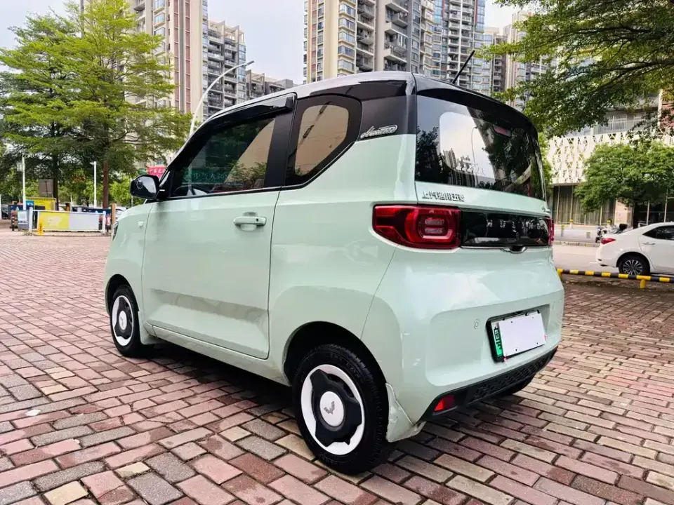 Wuling MINIEV