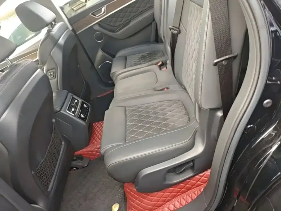 Hongqi Hongqi HS7