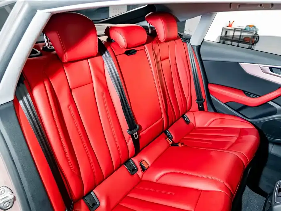 Audi A5 (Import)