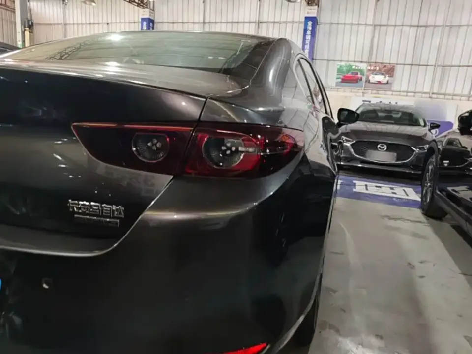 Mazda 3 Axela