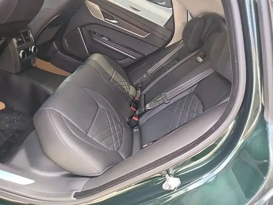 Jaguar XFL