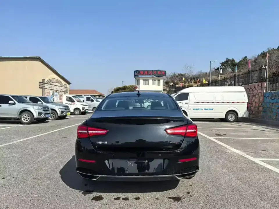 Hongqi Hongqi H5