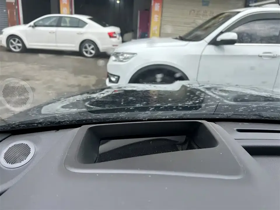 Jaguar XEL