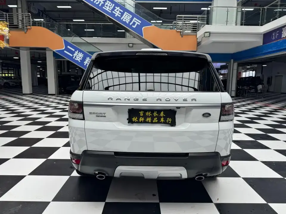Land Rover Sport