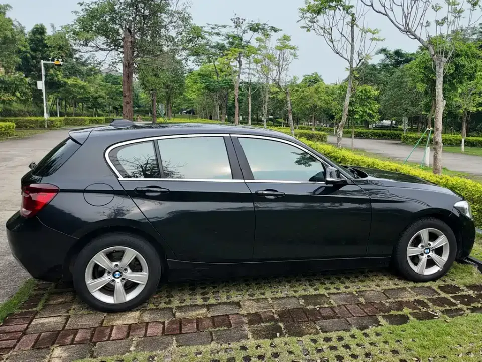 BMW 1 Series (Import)