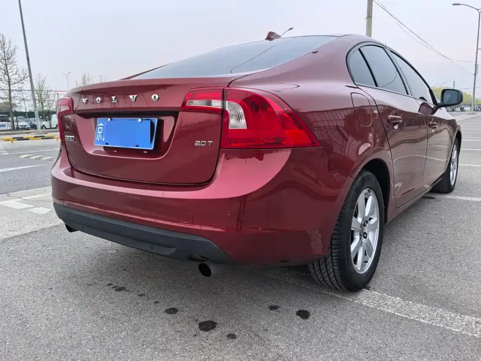 Volvo S60 (Import)