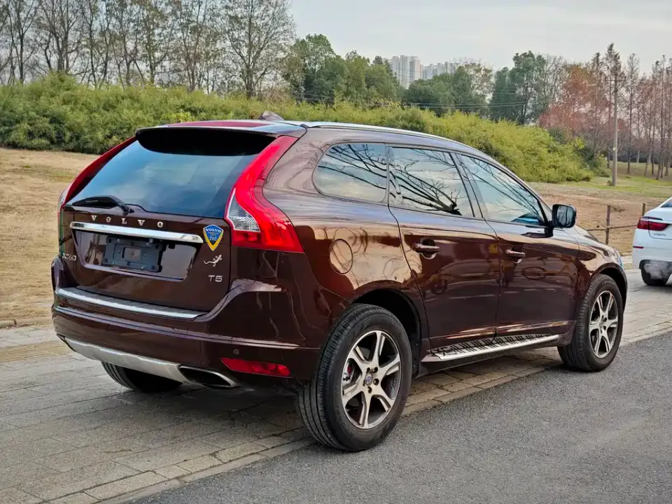Volvo XC60 (Import)