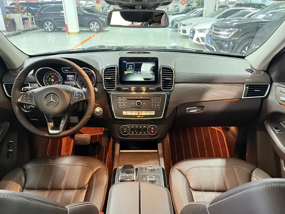 Mercedes-Benz GLS