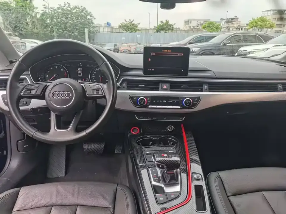 Audi A5 (Import)