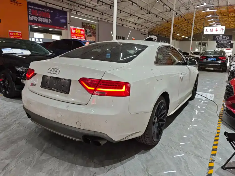 Audi A5 (Import)