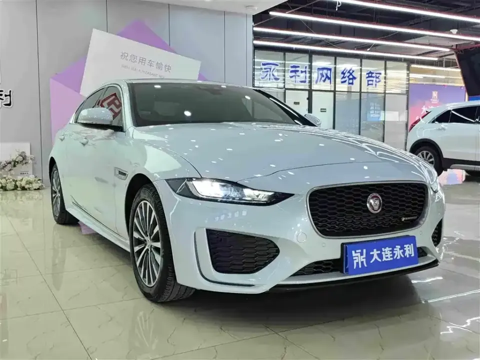 Jaguar XEL