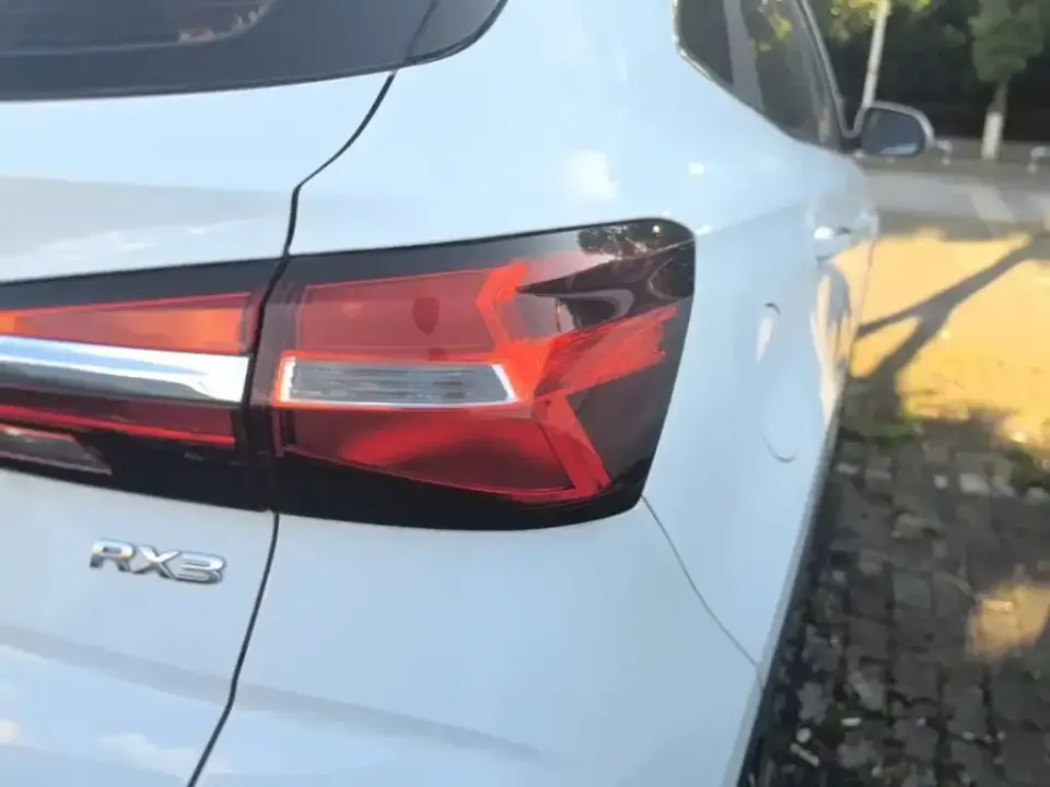 Roewe RX3