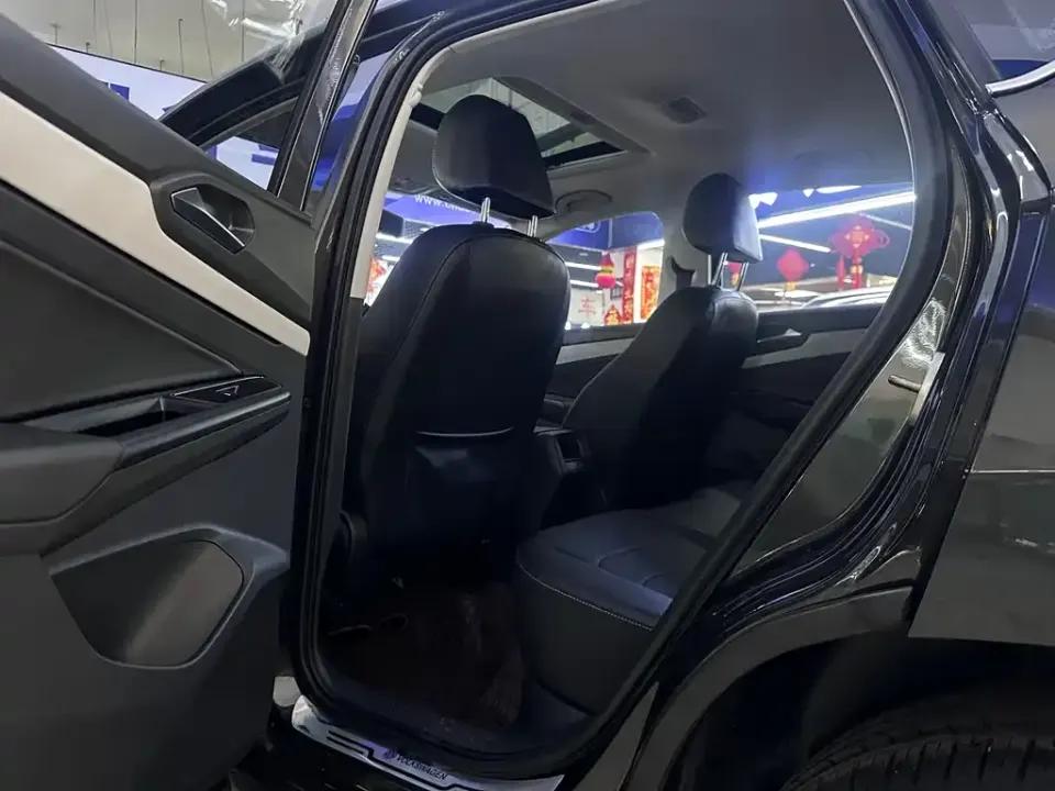 Jetta VS5