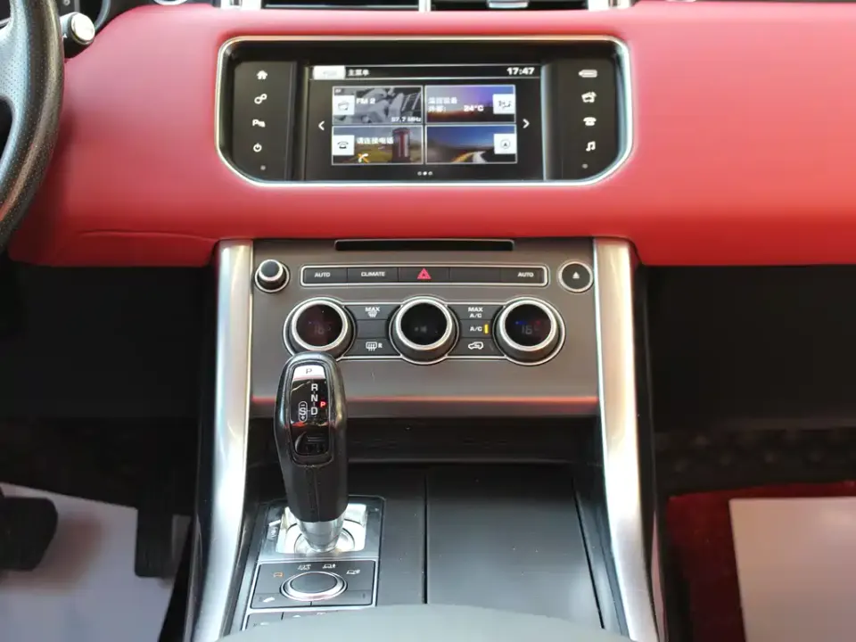 Land Rover Sport
