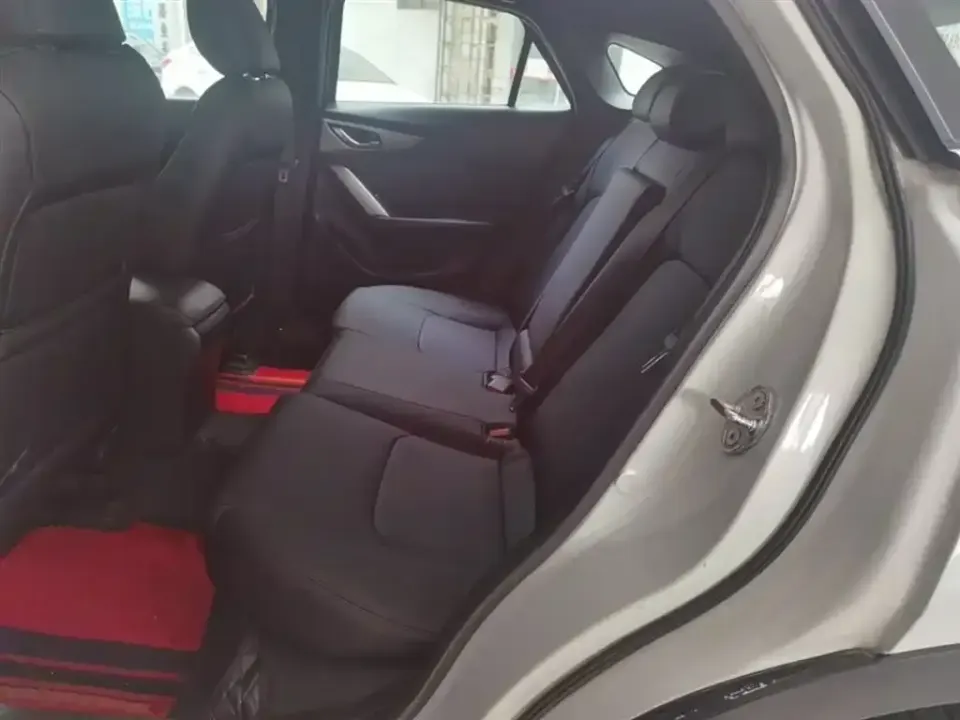 Mazda CX-4