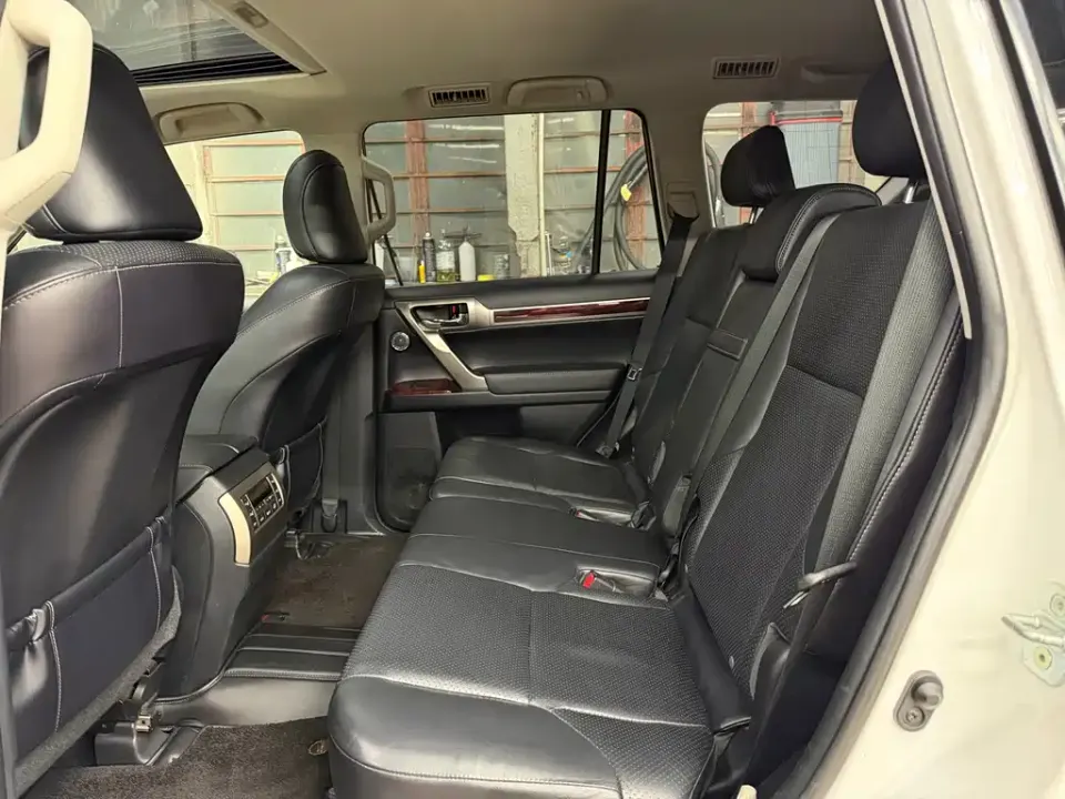 Lexus GX
