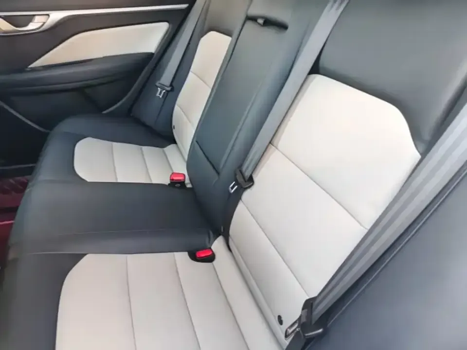 Geely Vision