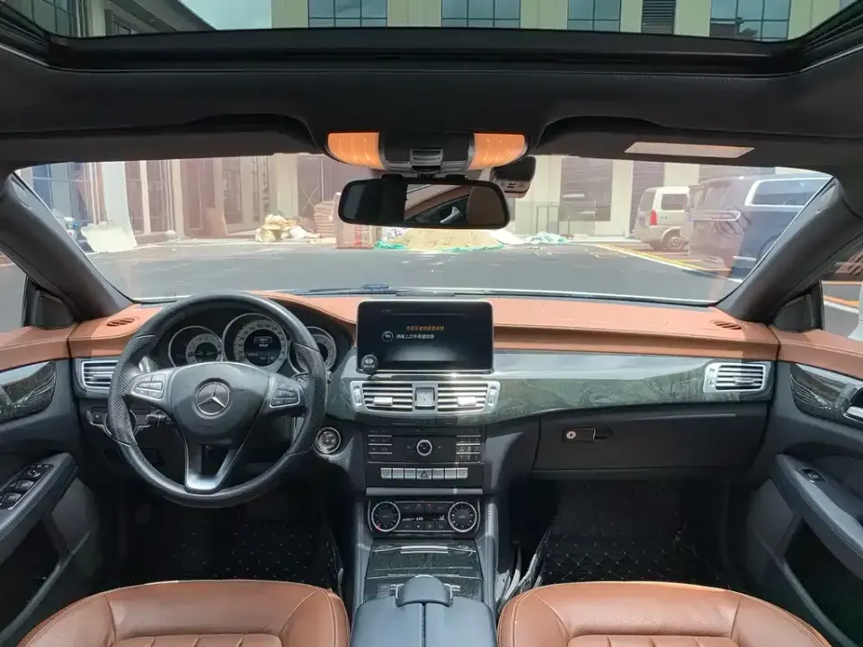 Mercedes-Benz CLS