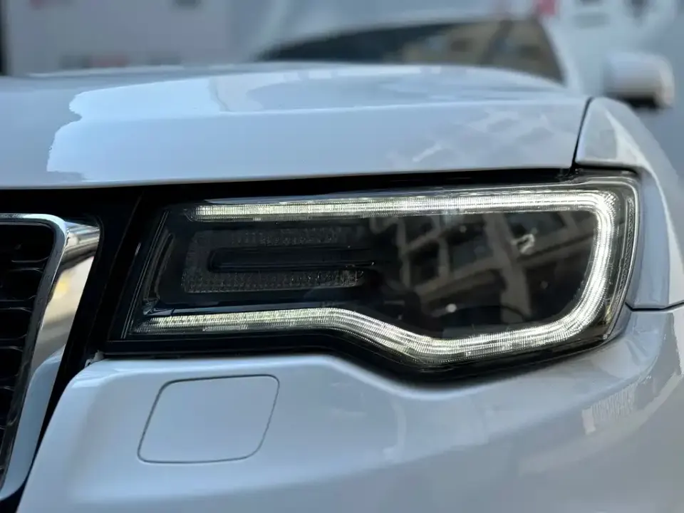 Jeep Grand Cherokee (Import)