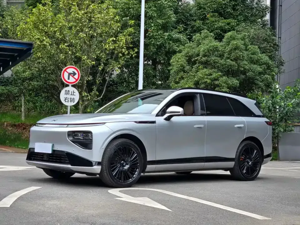 Xpeng G9