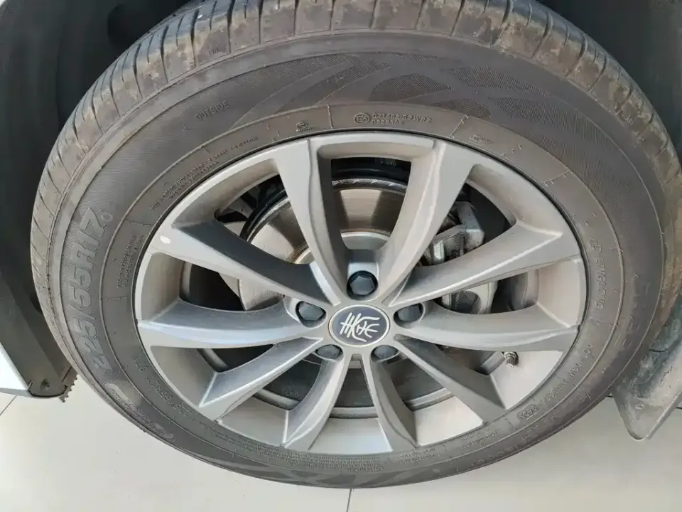 BYD Qin L