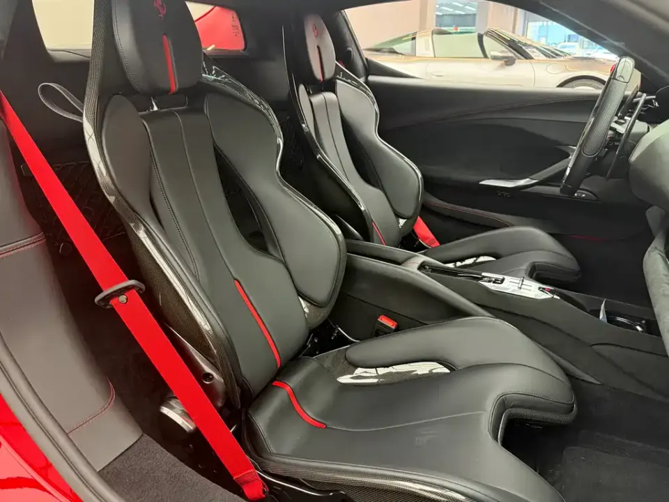 Ferrari 296