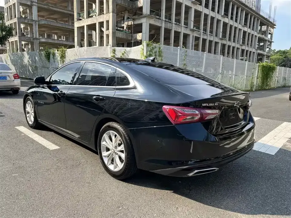 Chevrolet Malibu XL