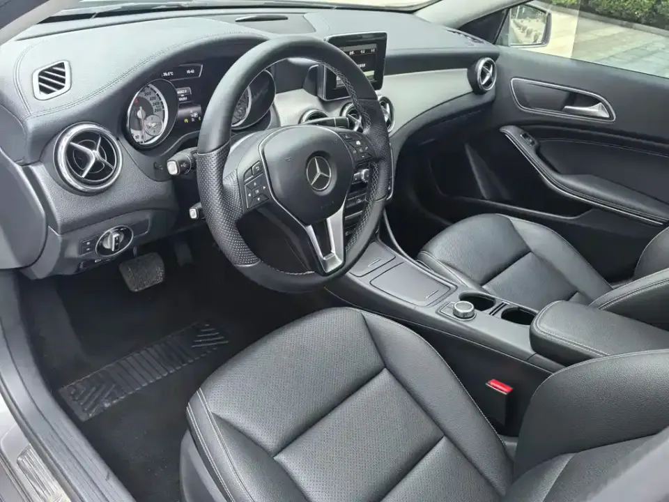 Mercedes-Benz GLA