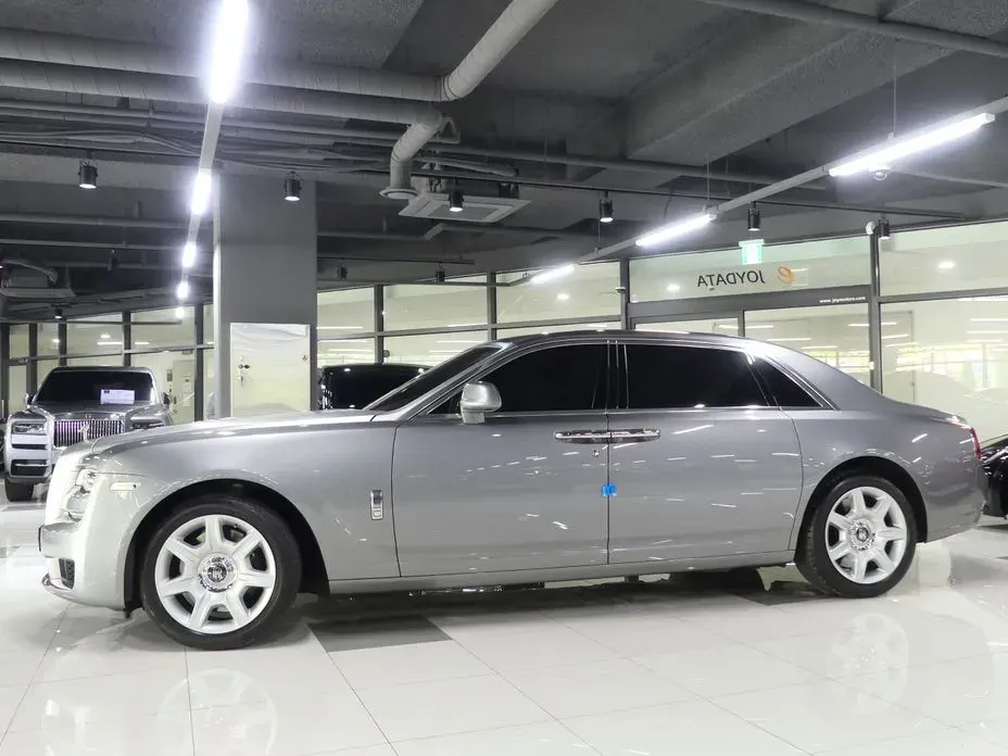 Rolls-Royce Ghost
