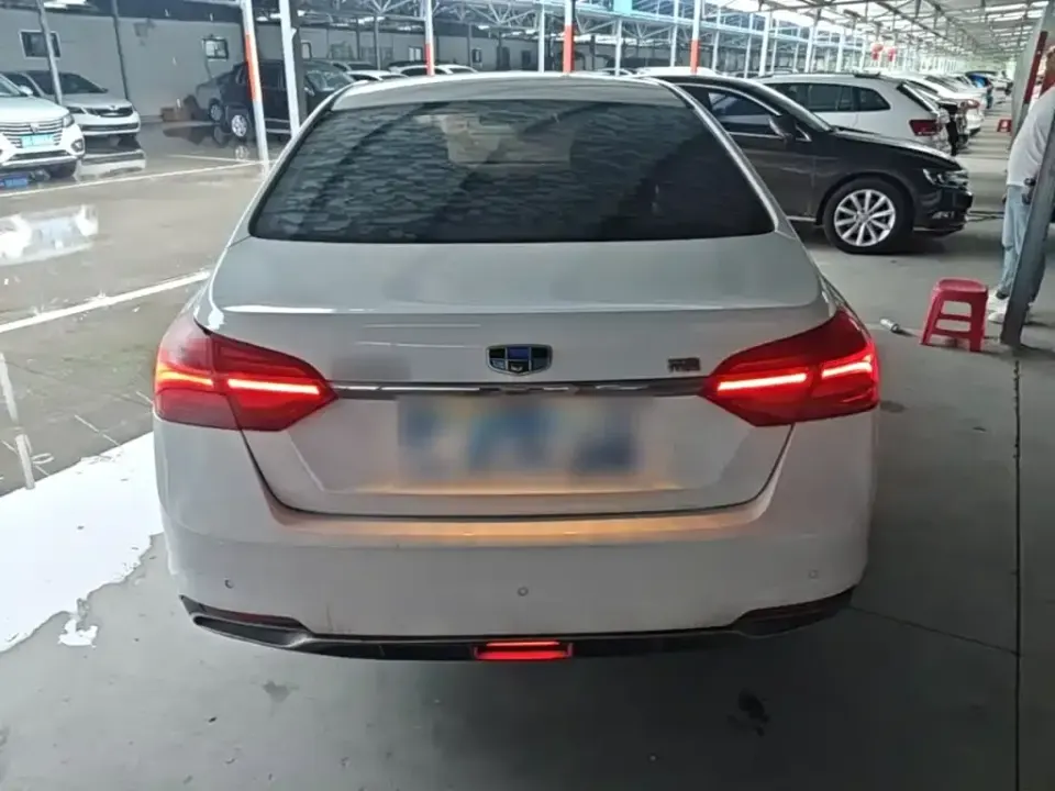 Geely Emgrand