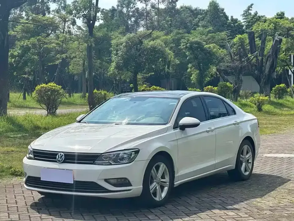 Volkswagen Lamando