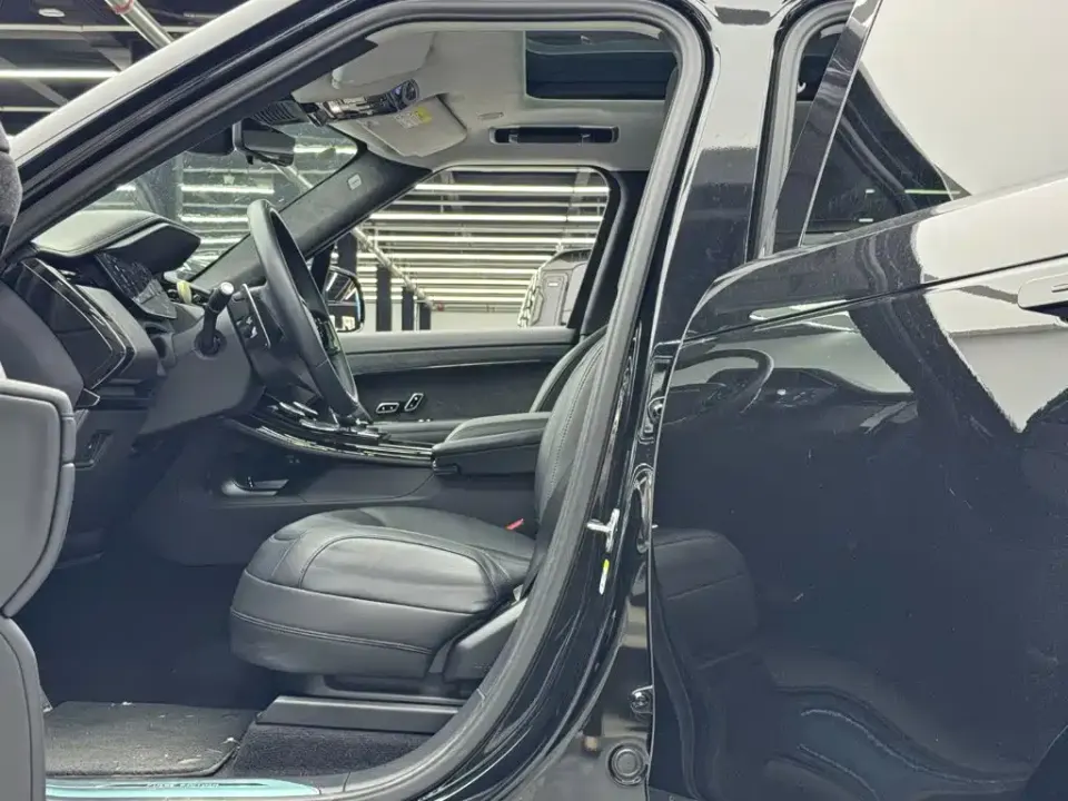 Land Rover Sport PHEV