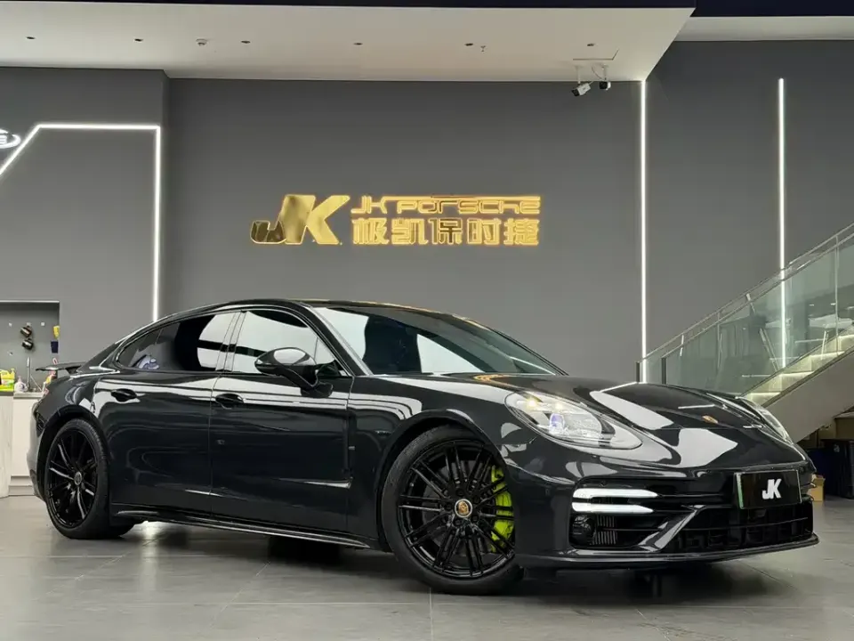 Porsche Panamera Hybrid