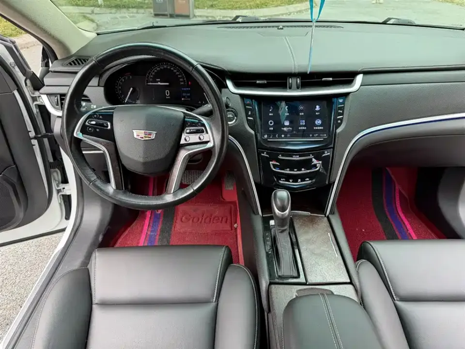 Cadillac XTS