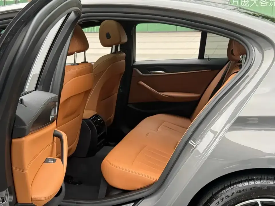 BMW 5 Series (Import)