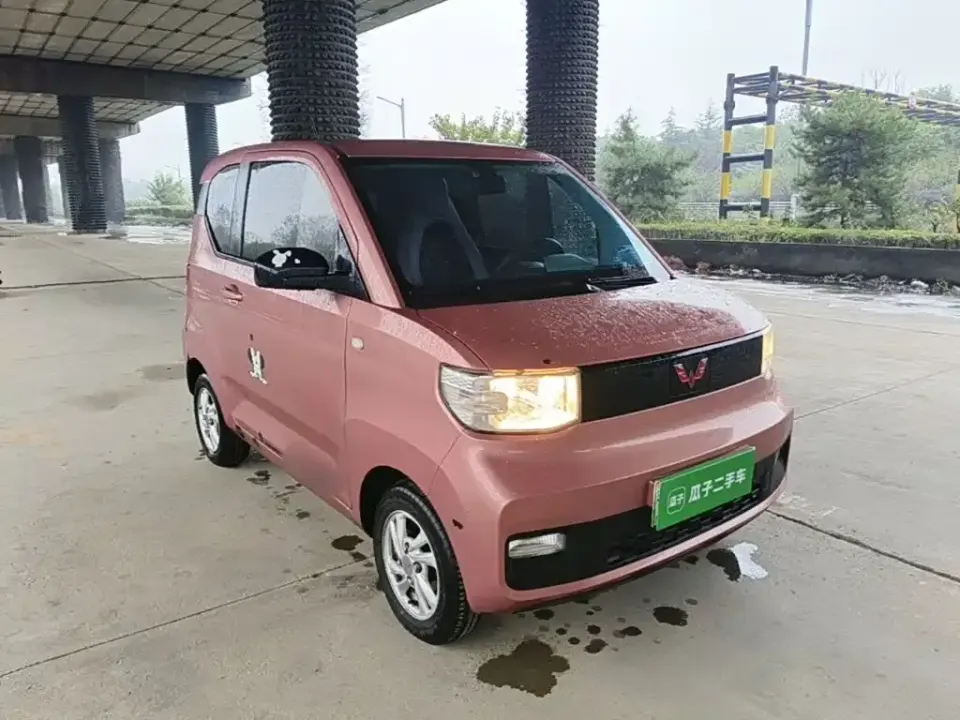 Wuling MINIEV