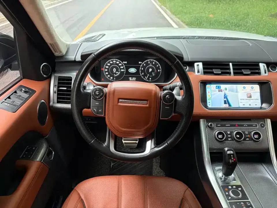 Land Rover Sport
