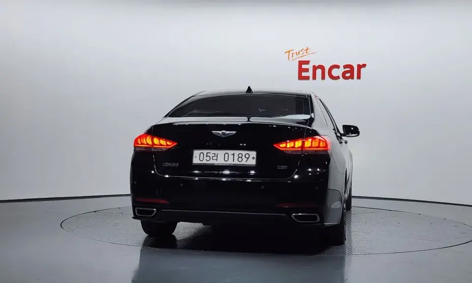 Hyundai Genesis