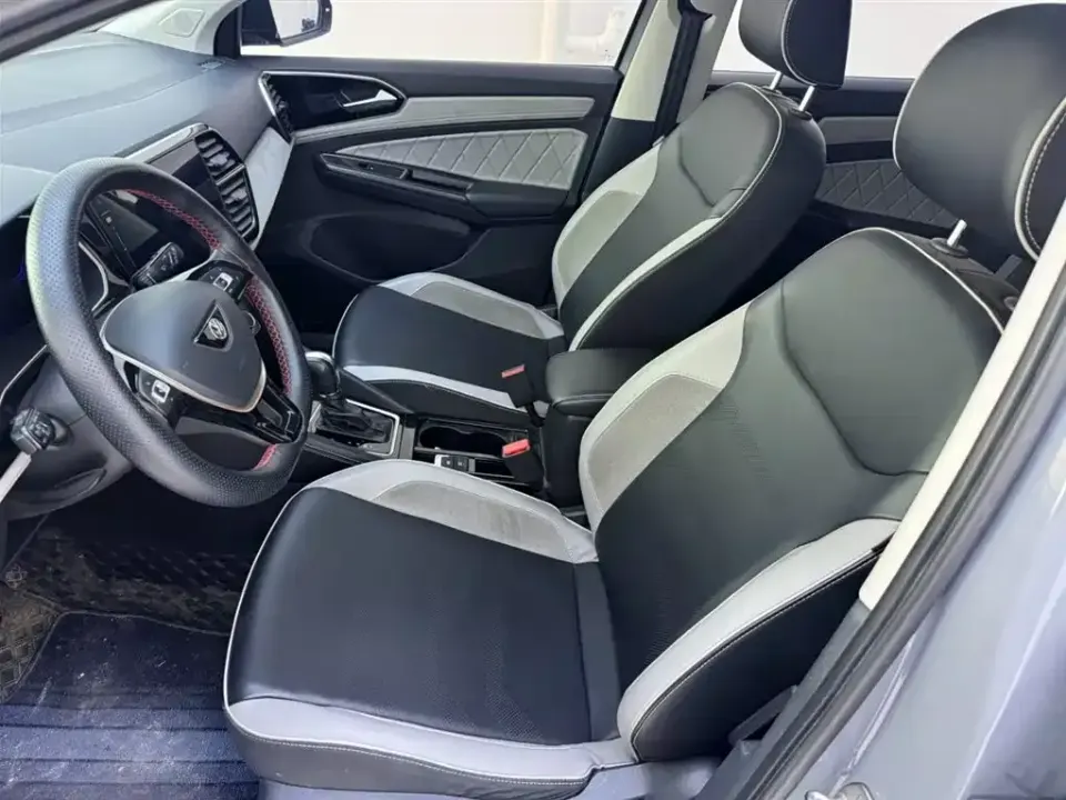 Jetta VS7