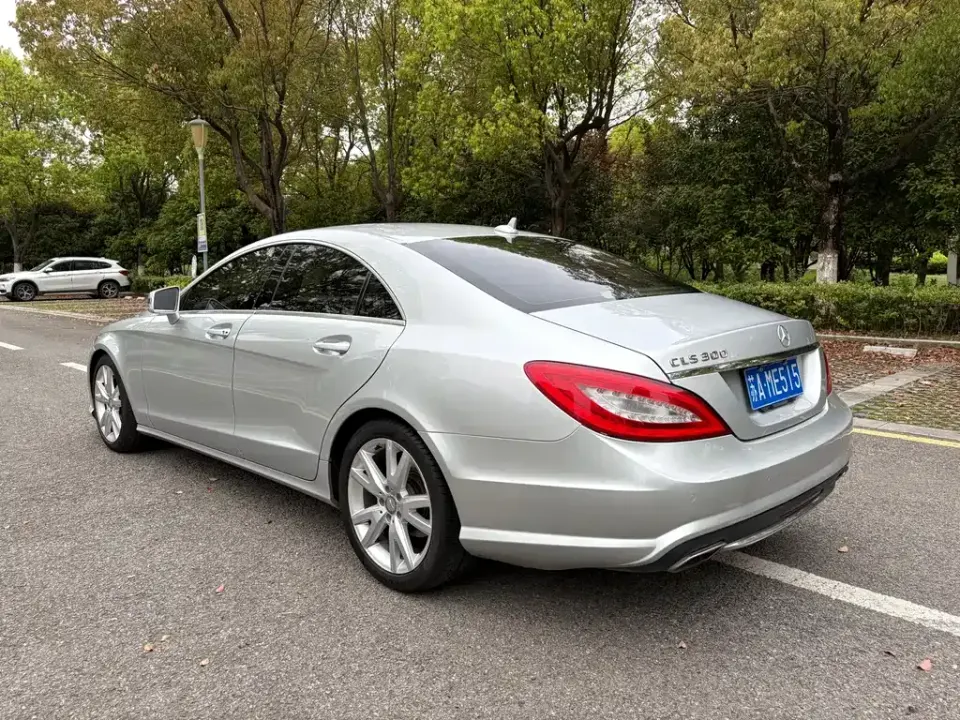 Mercedes-Benz CLS