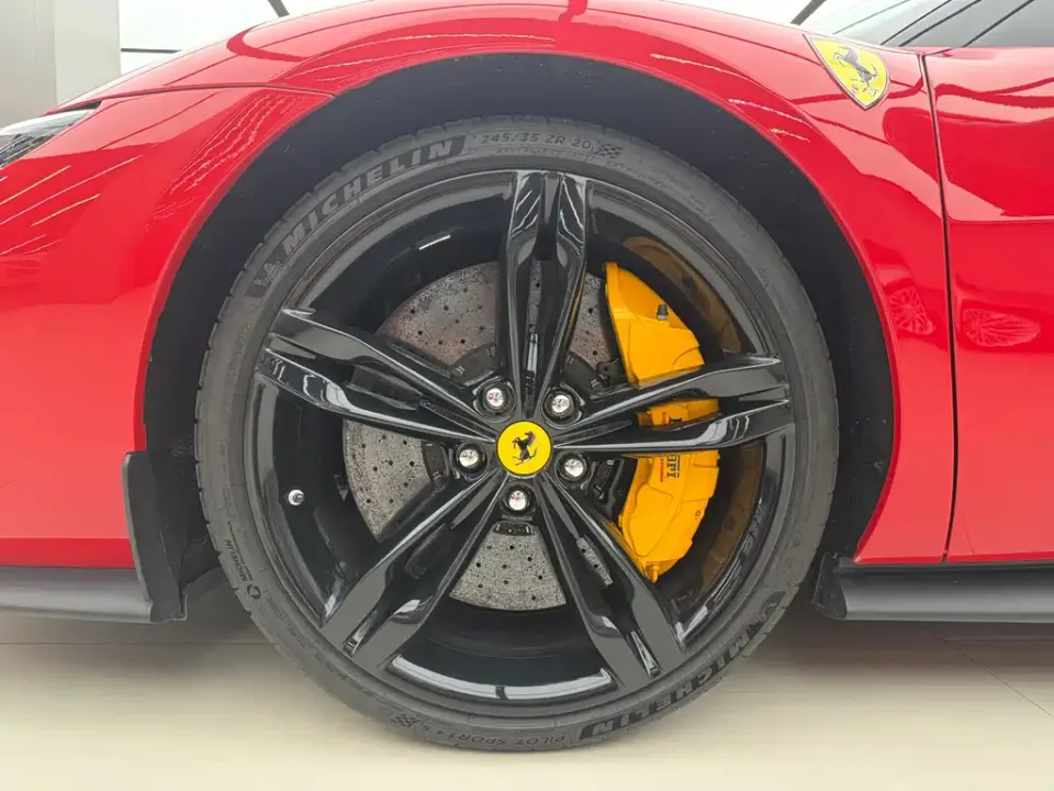 Ferrari 296