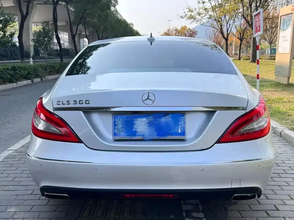 Mercedes-Benz CLS