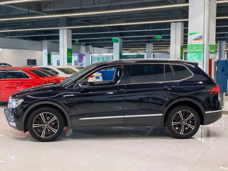 Volkswagen Tiguan L