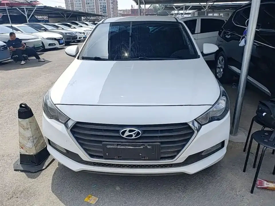 Hyundai Verna
