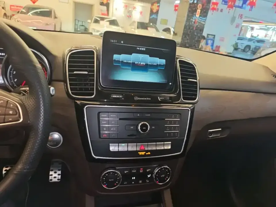 Mercedes-Benz GLE (Import)