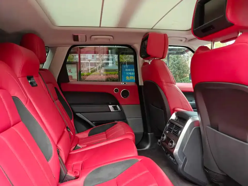 Land Rover Sport