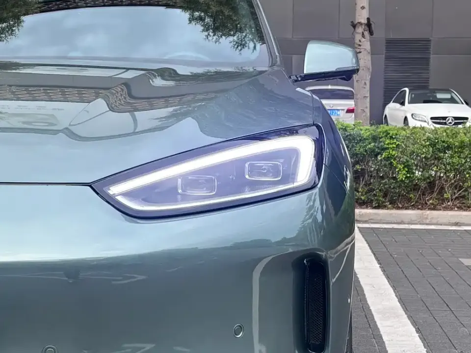 AITO AITO M5