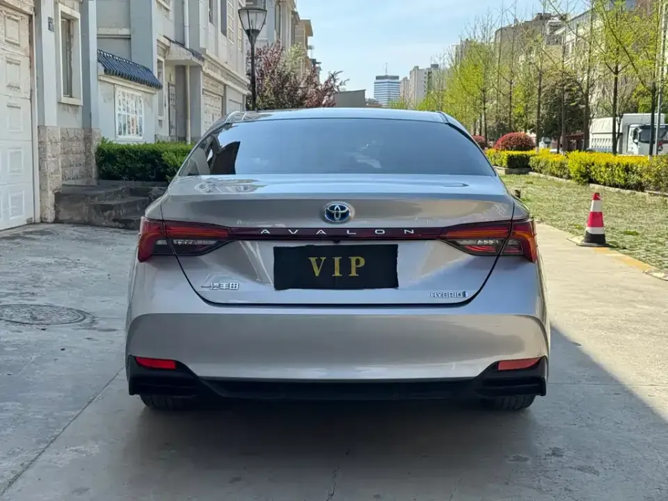 Toyota Avalon