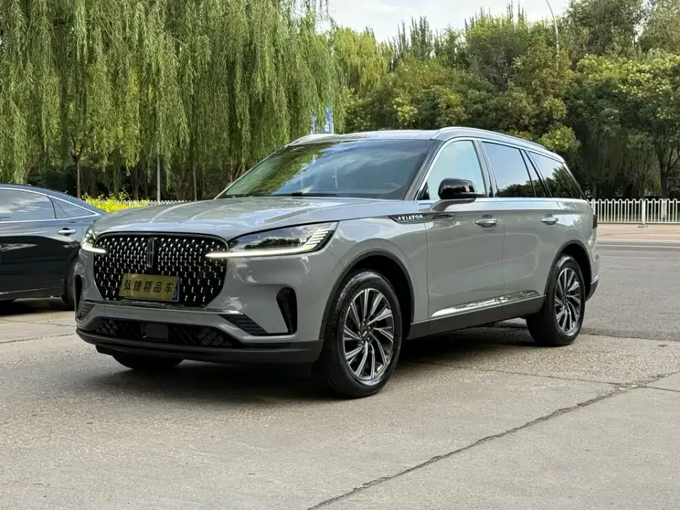 Lincoln Aviator